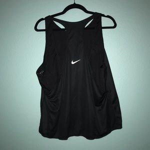 NWOT Nike workout top!